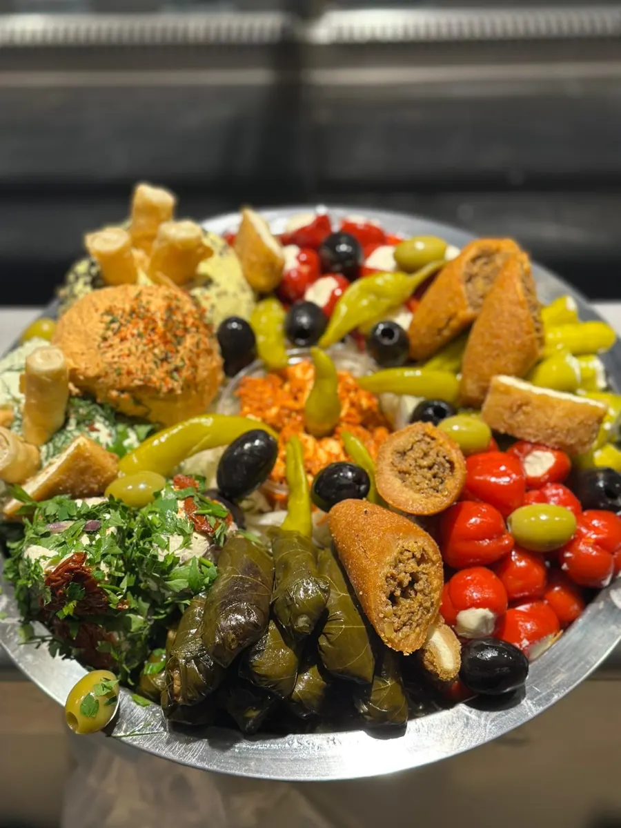 Meze aus der Theke